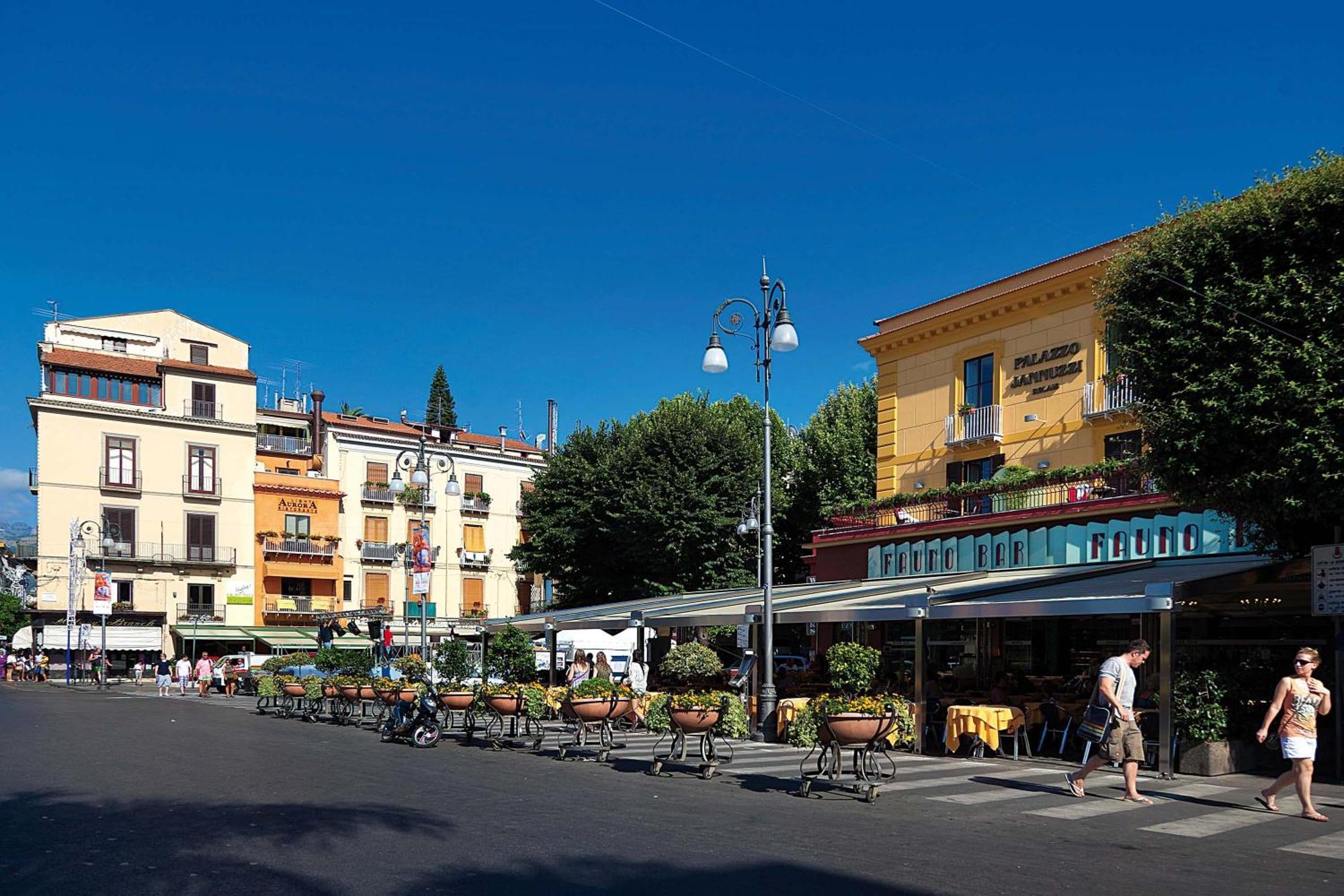 Hotel Palazzo Jannuzzi Relais Sorrent Exterior foto