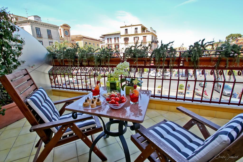Hotel Palazzo Jannuzzi Relais Sorrent Exterior foto